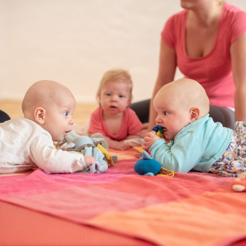 Babys können entdecken, Mamas können sich austauschen